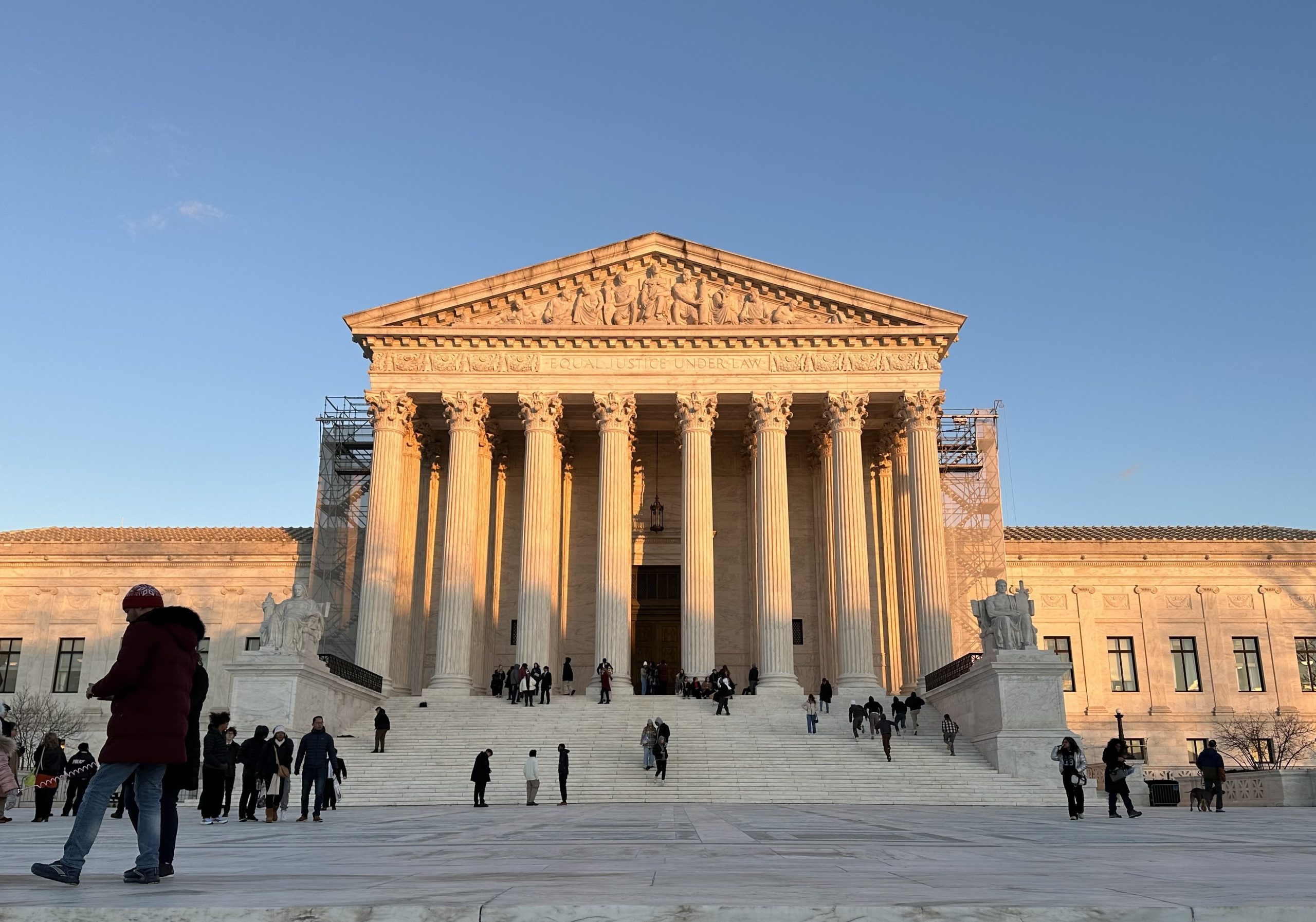 Supreme Court building with tourists in front